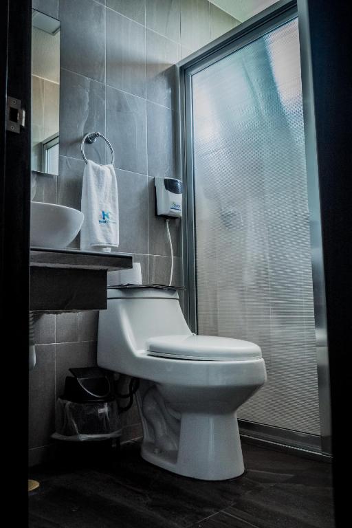 Koupelna v ubytování HOTEL CAREYES
