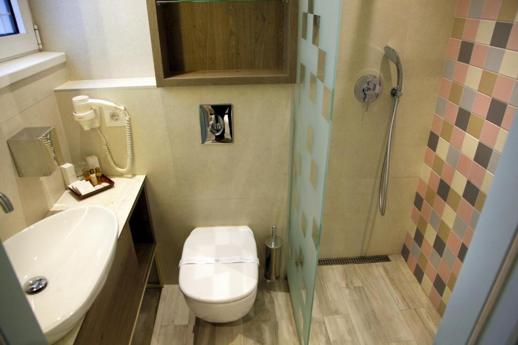 Garni Hotel D10 - Resim 9