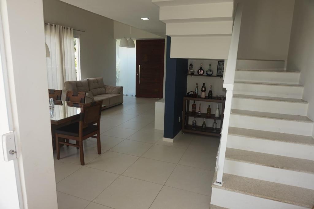  Hibiscus Casa Condomínio com Piscina