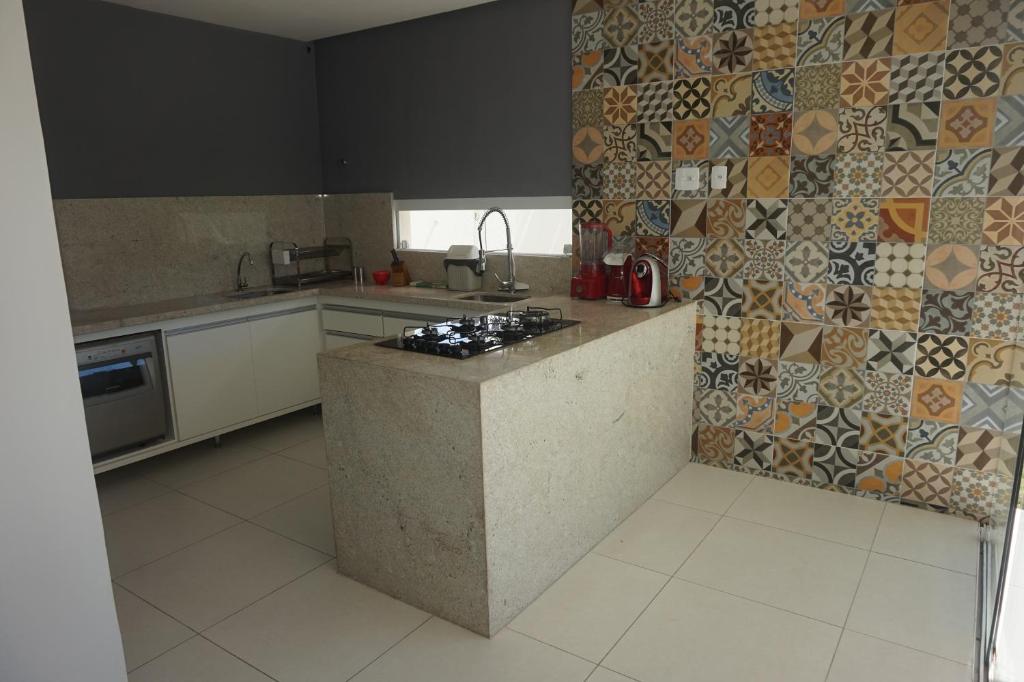  Hibiscus Casa Condomínio com Piscina