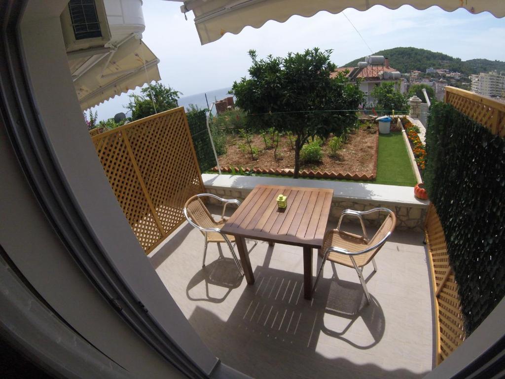 Balkón nebo terasa v ubytování Riviera Rooms