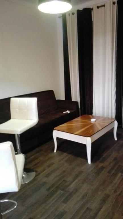 RAIS - Single Room