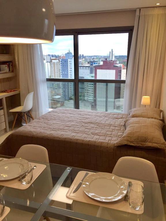  Estudio moderno com linda vista para a Serra