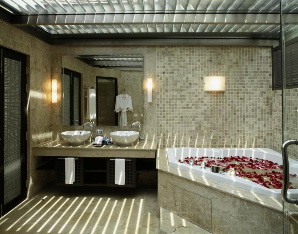 IndoChine Resort and Villas - 10