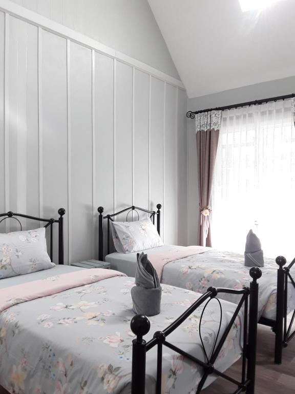 Postel nebo postele na pokoji v ubytování Sky cottage