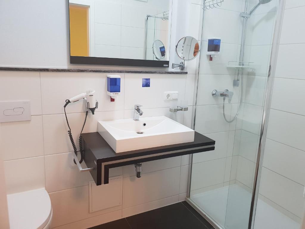 Neue Mühle Kleines Landhotel - Quarto Twin Com Varanda