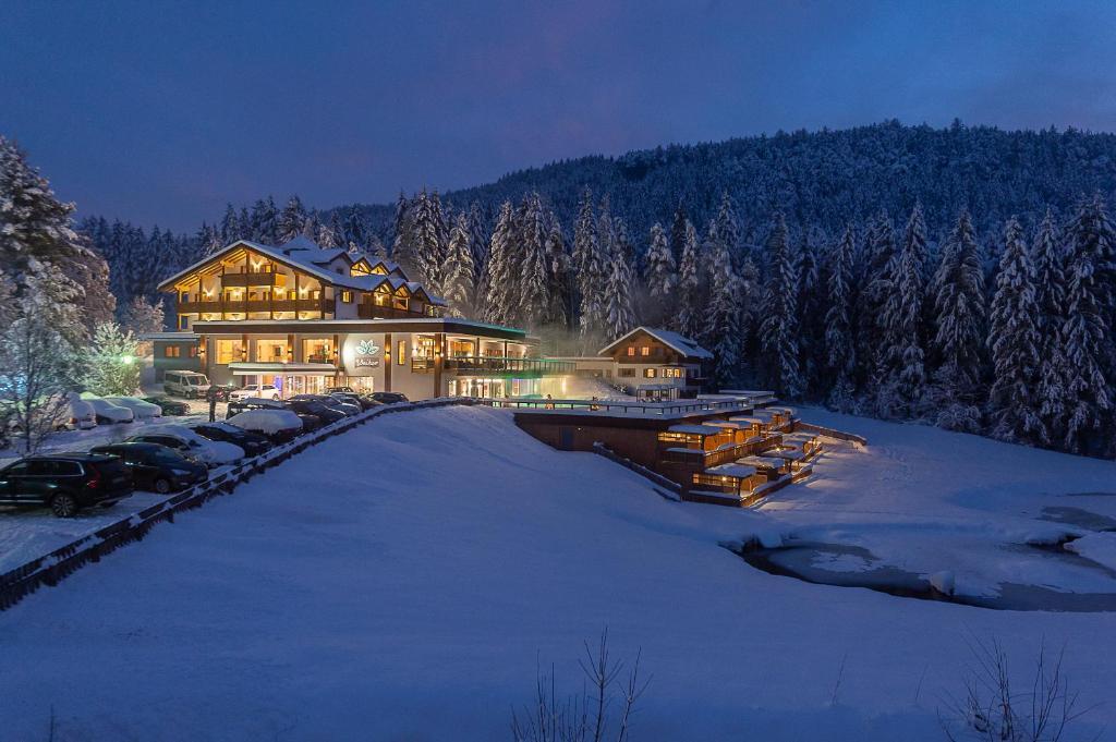Hotel Weiher Green Lake