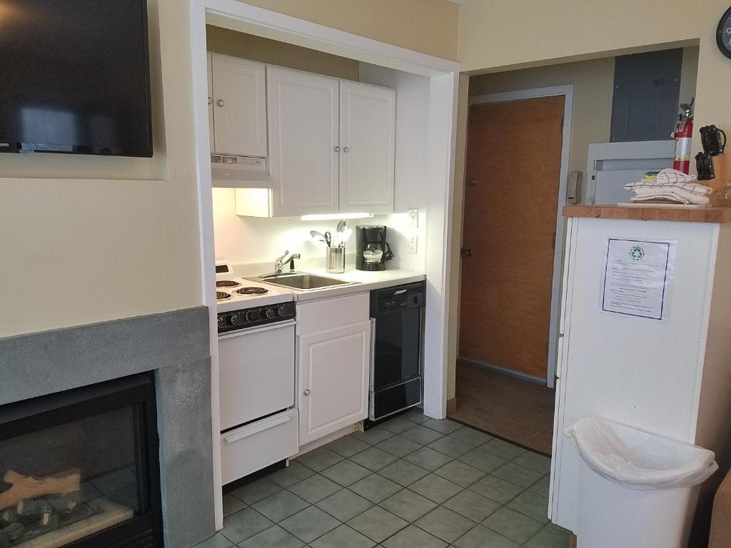 Village of Loon Mountain, a VRI resort - Suite De Deux Chambres