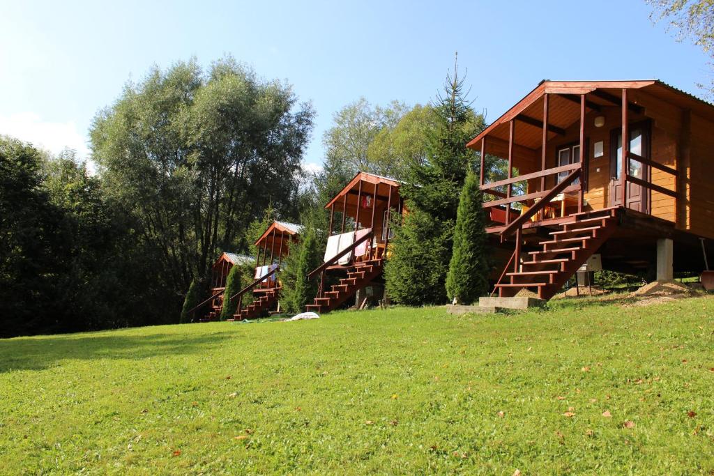 Zahrada ubytování Domki Pod Wzgórzem