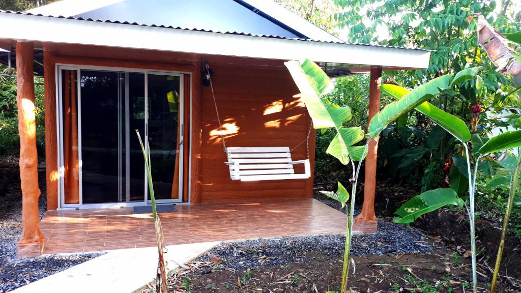 Zahrada ubytování Tropical Paradise Bungalows