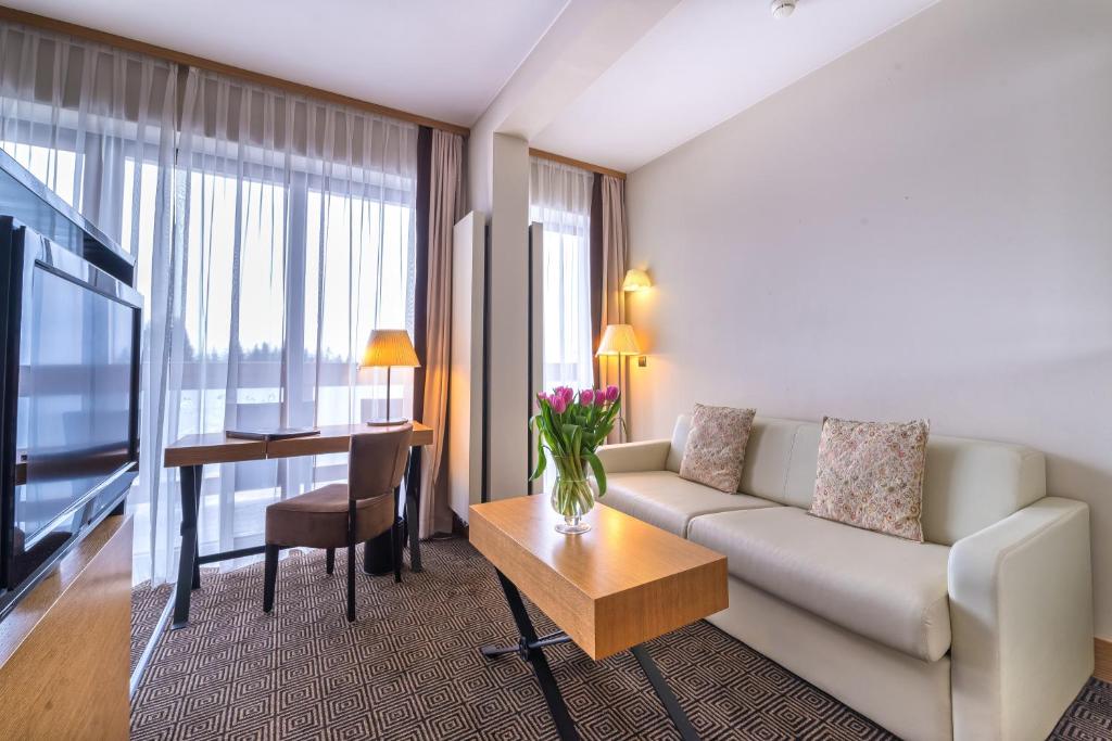 Grand Nosalowy Dwór - Resim 21