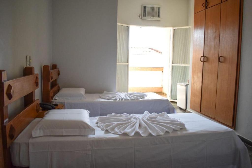  Diplomata Hotel