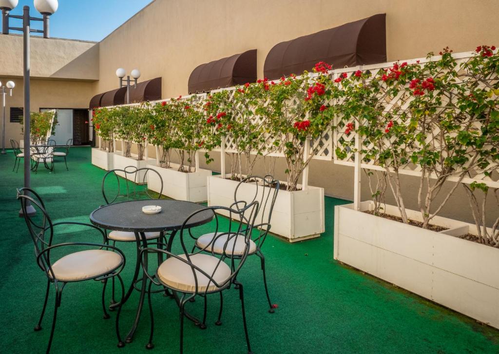 Olyver Hotel photo