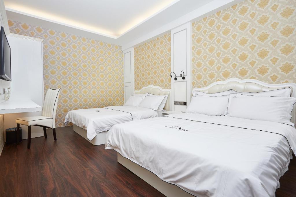 DREAM LUXURY HOTEL - Familiesuite