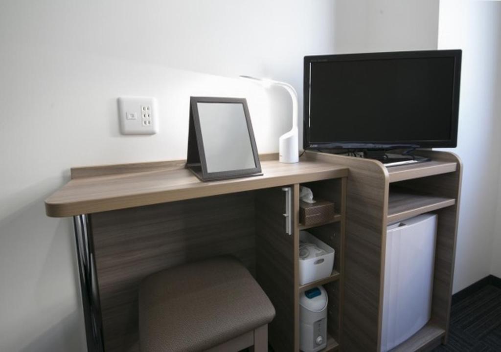 TV a/nebo společenská místnost v ubytování R&B Hotel Kyoto Shijo Kawaramachi
