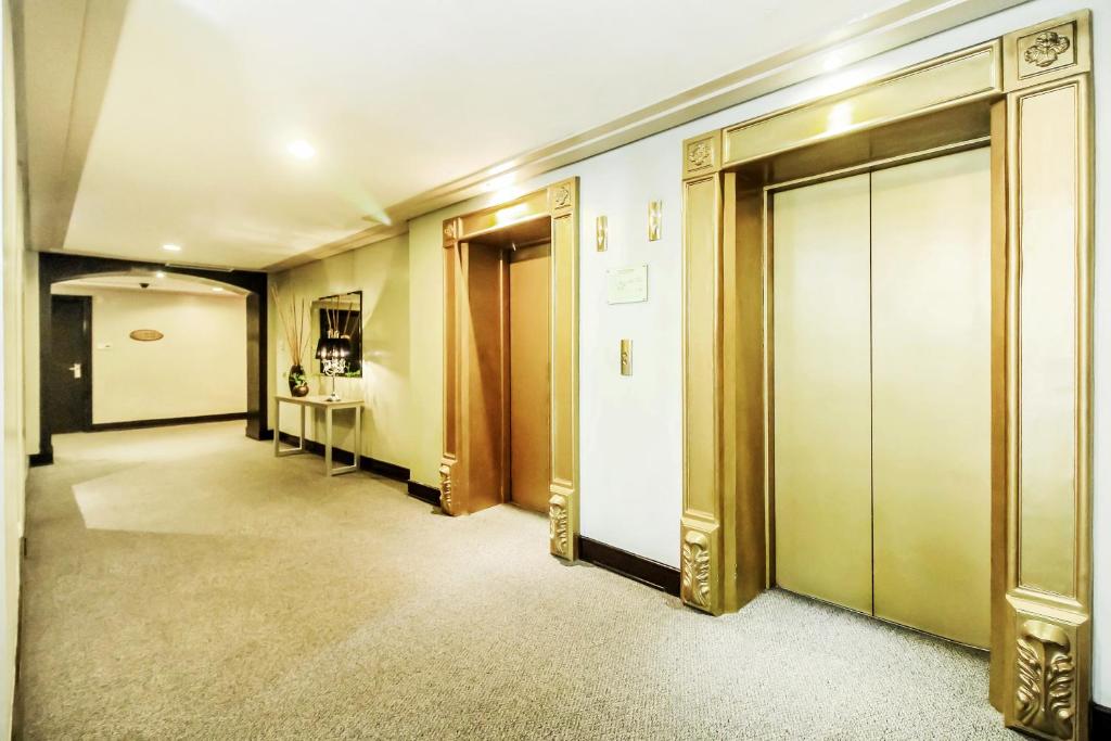 Fotografie z fotogalerie ubytování Makati Palace Hotel v destinaci Manila