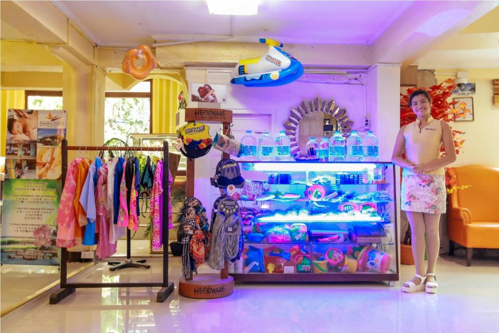 Foto Boracays asuva majutusasutuse Paradise Garden Hotel and Convention Center Boracay Powered by ASTON galeriist