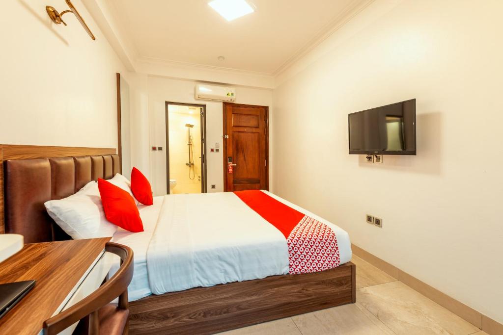 Westlake Tay Ho Hotel 696 Lạc Long Quân - Habitación Doble Con Balcón