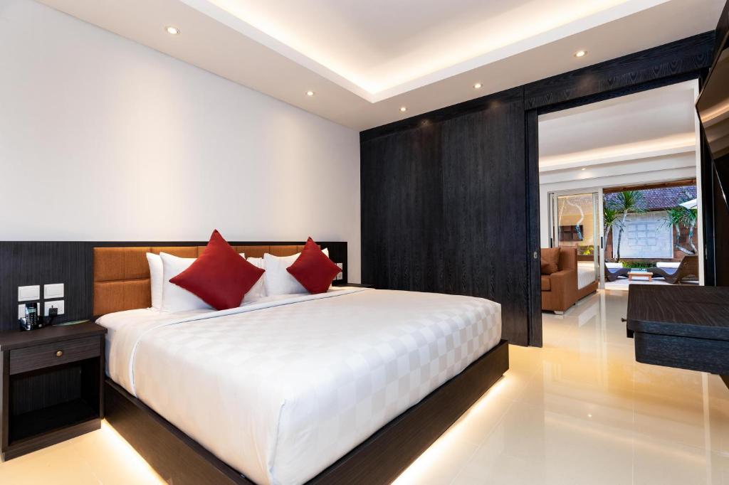 Downtown Villas - One-Bedroom Grand Deluxe Villa