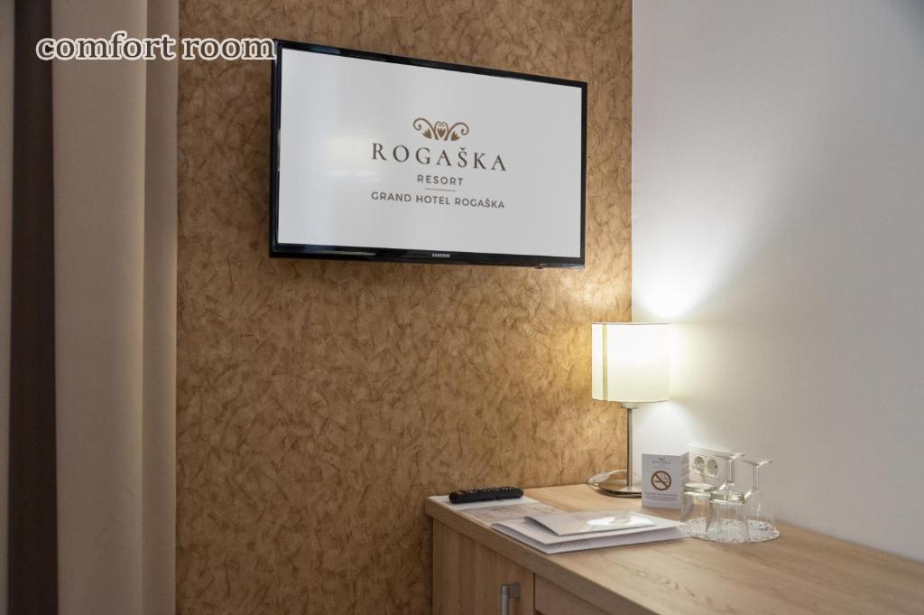 Certifikát, hodnocení, plakát nebo jiný dokument vystavený v ubytování Grand Hotel Rogaska