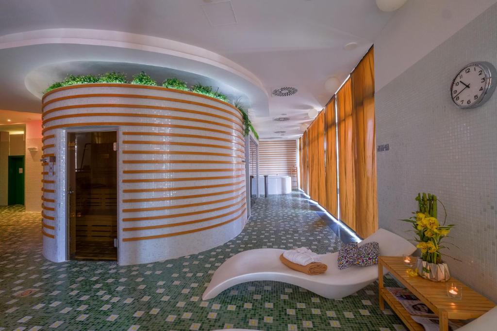 Fotografie z fotogalerie ubytování Business Hotel Astrum Laus v destinaci Levice