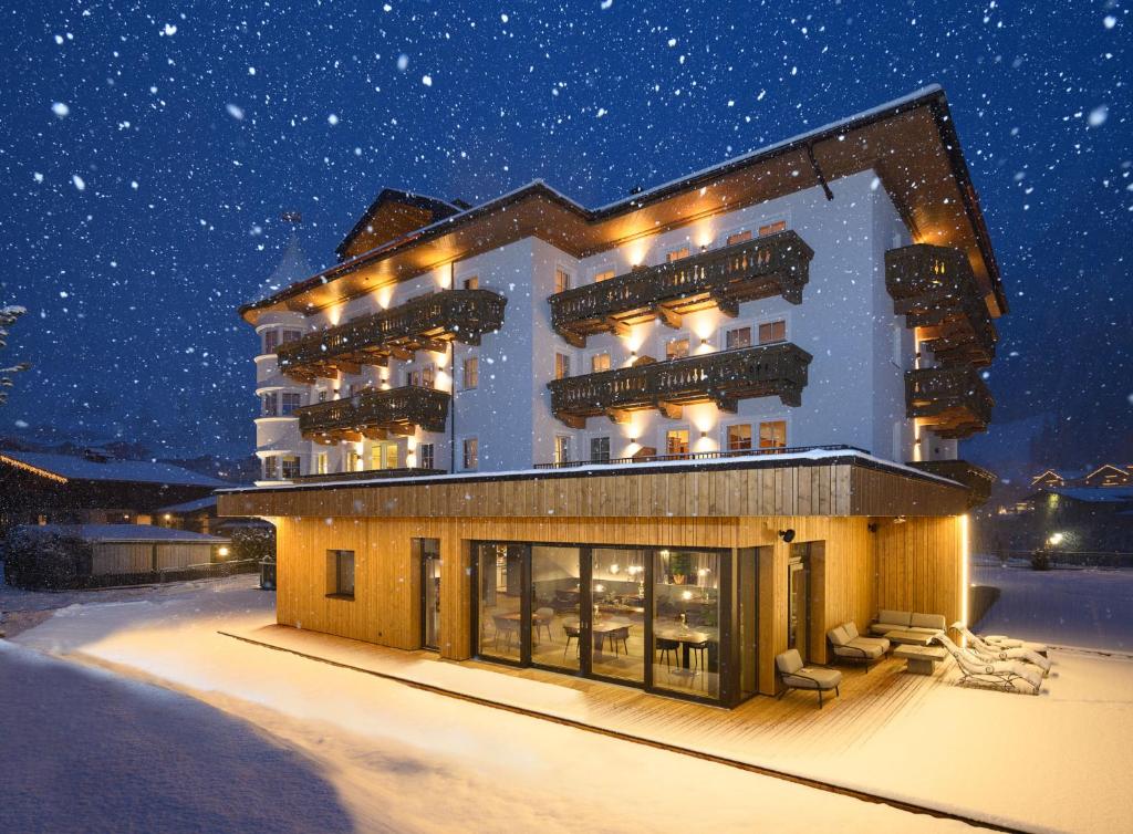Hotel Bergzeit om vinteren