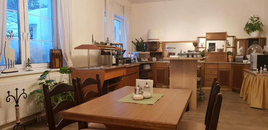 Kuchyň nebo kuchyňský kout v ubytování Hotel Kaiser Franz Josef