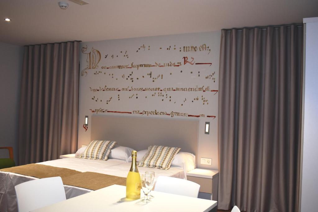Posedenie v ubytovaní Apartamentos Turísticos Pueri Cantores