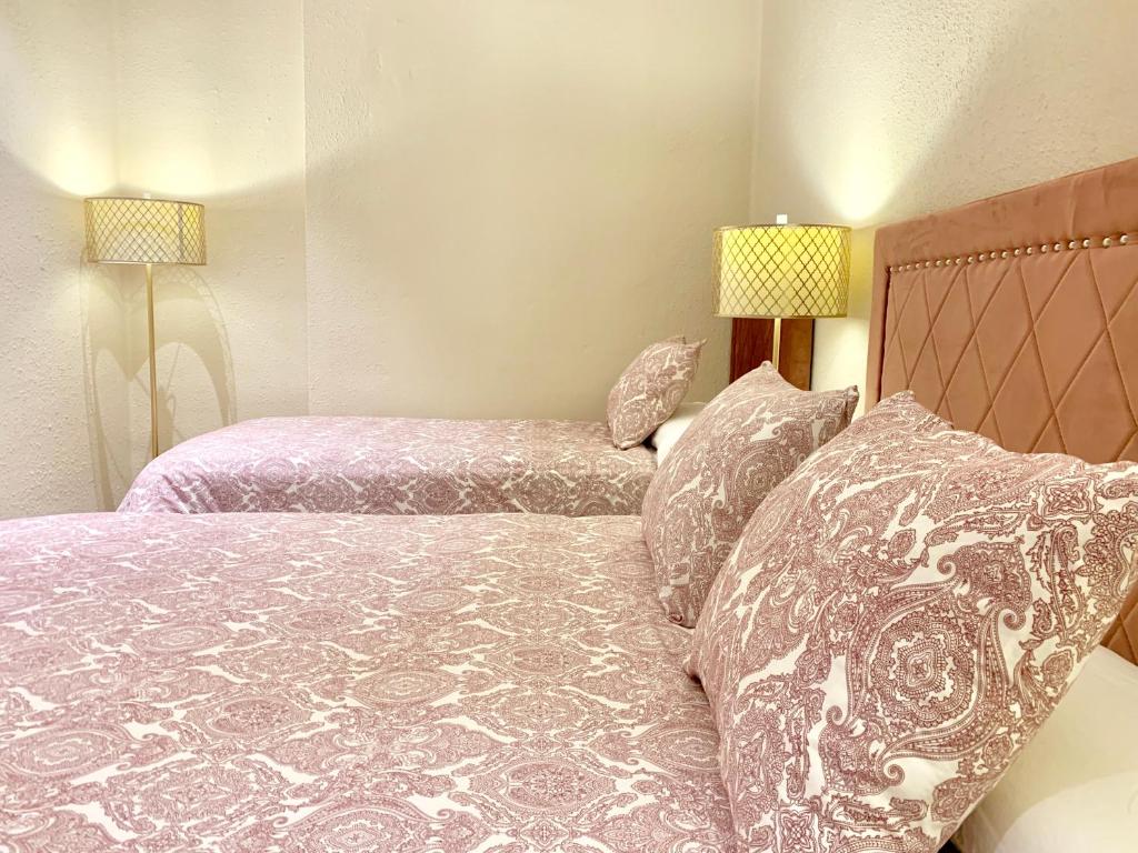 Hi Valencia Canovas - Resim 36