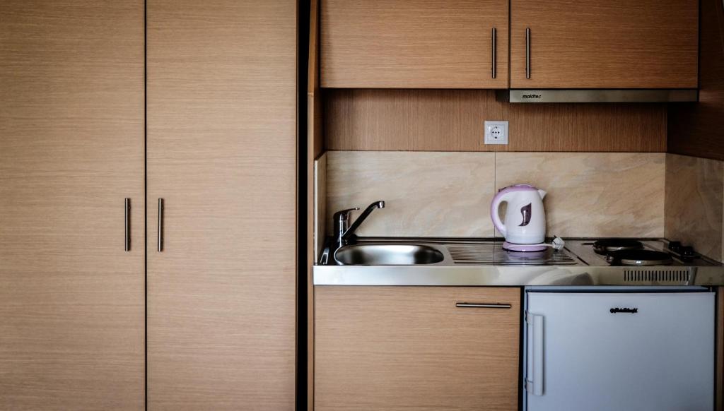 Anthena Studios - 15