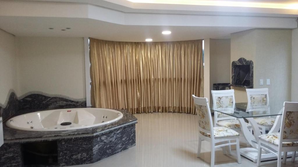  Ap. Incrível Três Suites