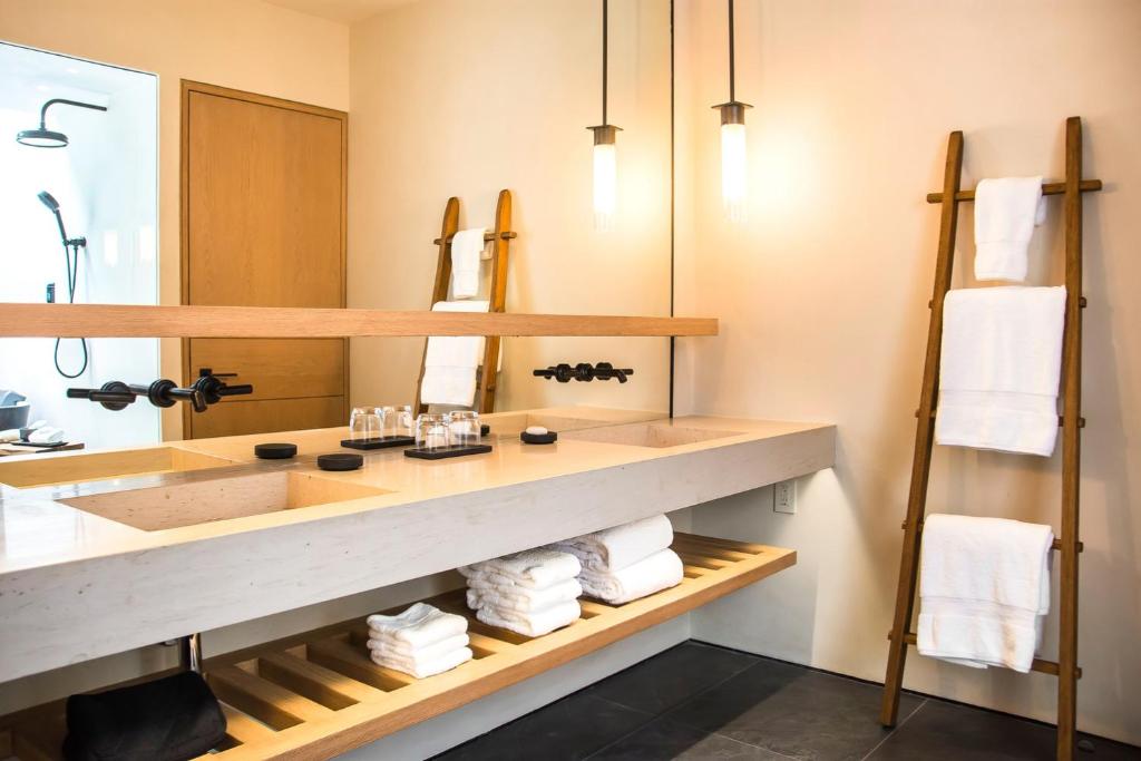 Nobu Hotel Los Cabos - Habitación Deluxe Con Cama Extragrande