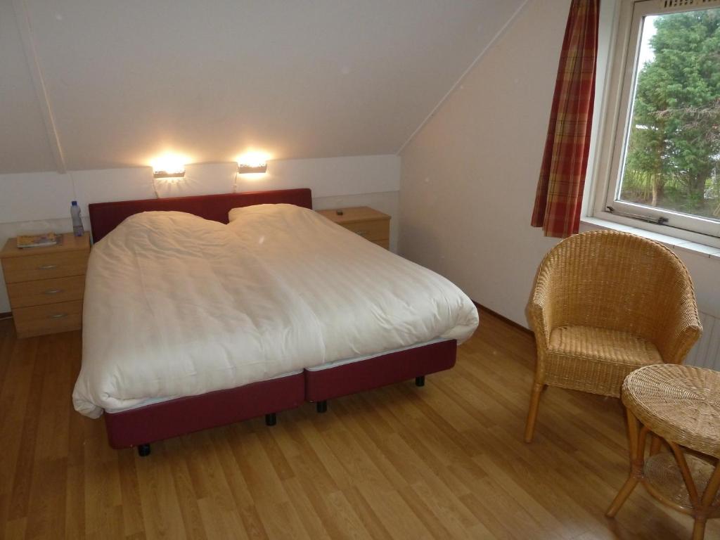 Postel nebo postele na pokoji v ubytování Noordwijk Holiday Rentals