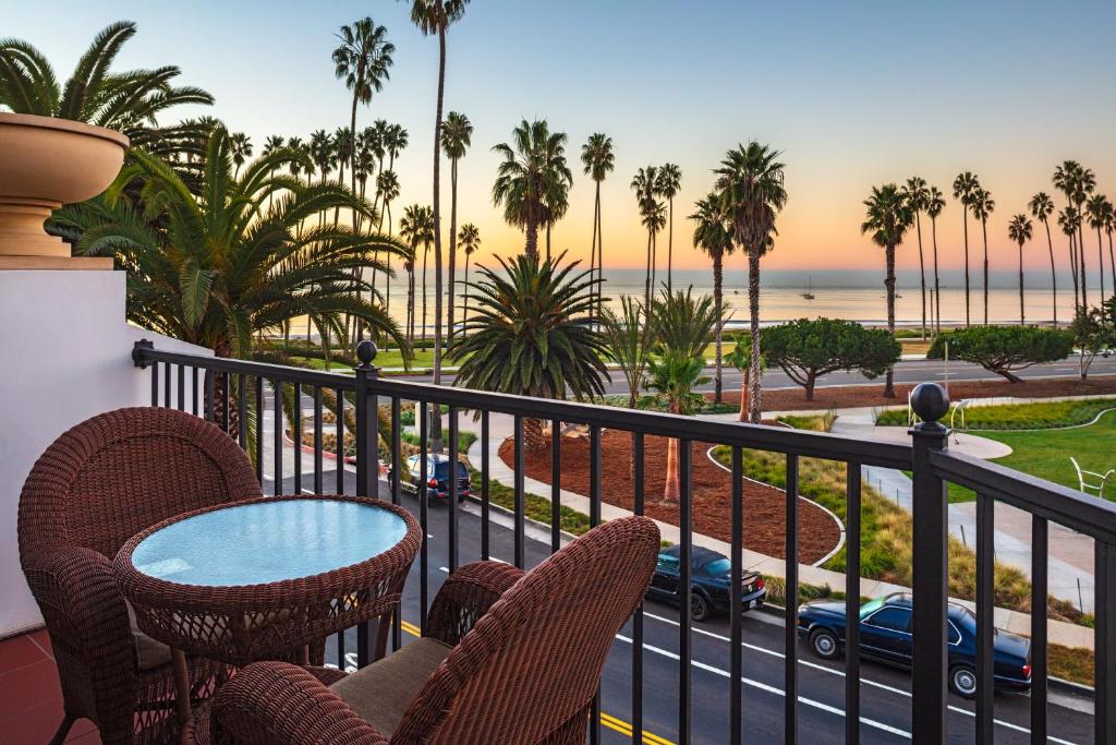 Santa Barbara Inn - 