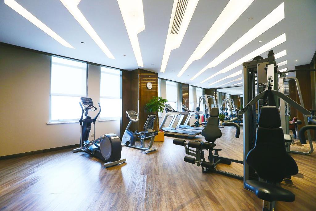 Fitness centrum a/nebo fitness zařízení v ubytování Yinchuan Xifujing Hotel