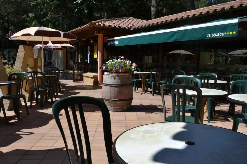 Restaurace v ubytování Camping la Sousta****