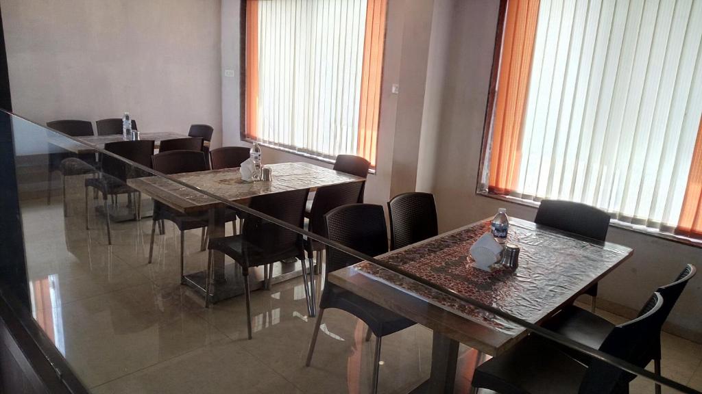 Restaurace v ubytování Hotel Sai Ramanand