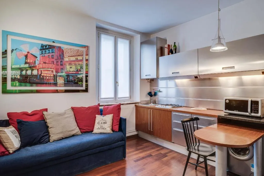 Guesthero Apartment Milano - Navigli Area, Comasina, Italy