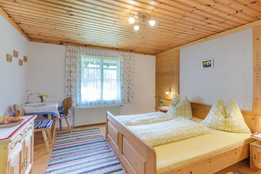 Postel nebo postele na pokoji v ubytování Stabentheiner-Hof