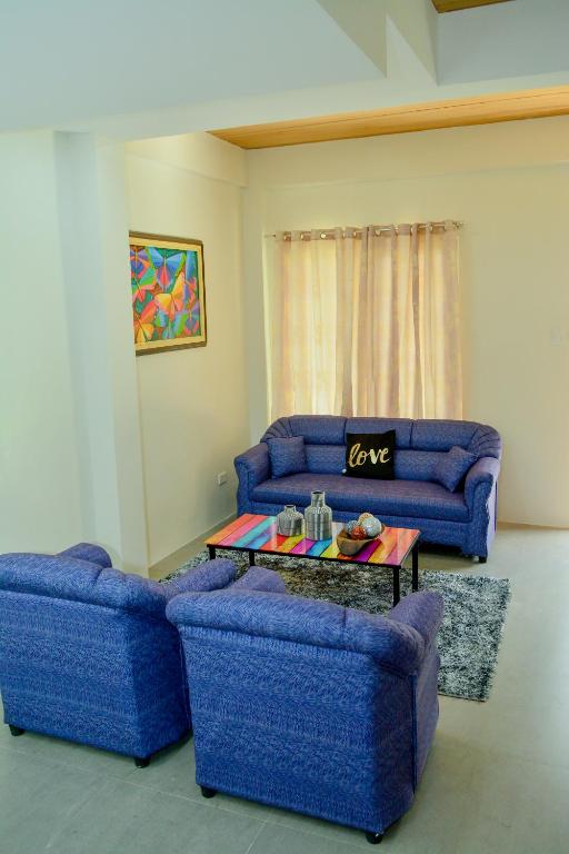 MAILZ HAVEN BEAUTIFL 3BR MODERN APRT NEAR SM DOOR-C - Wohnung Mit Drei Schlafzimmern
