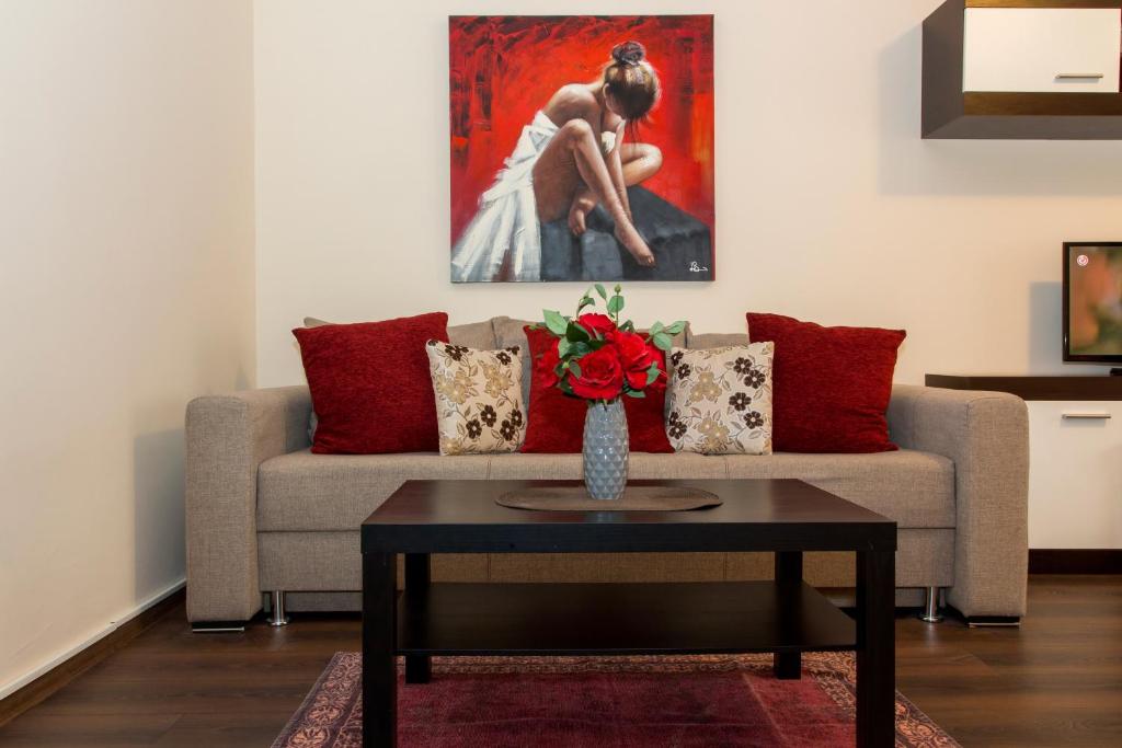 Χώρος καθιστικού στο Sala Polivalenta - Sector 4 - Motru 84 by MRG Apartments