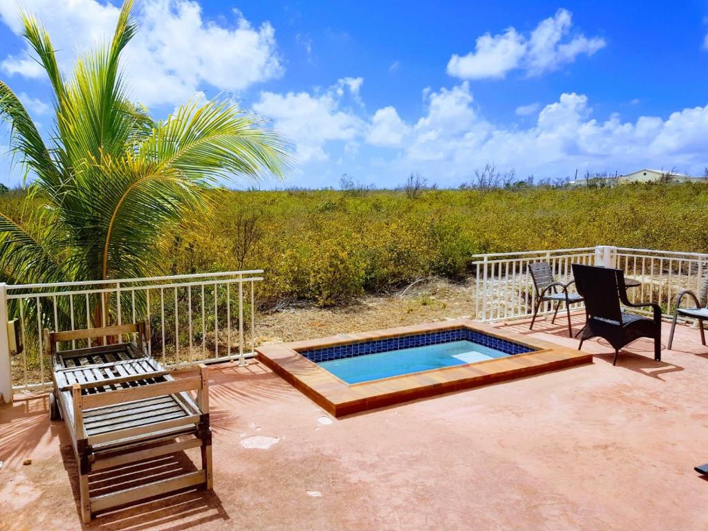 Bazén v ubytování White Sands Anguilla - Sea nebo v jeho okolí