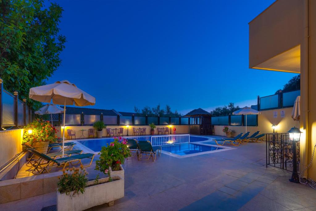 Bazén v ubytování Corfu Secret Hotel nebo v jeho okolí