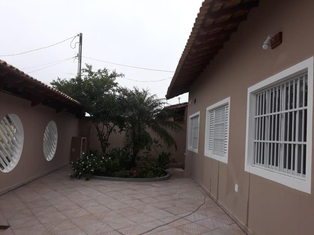  Casa em Peruíbe/SP - Temporada - 800 Metros da praia!!!