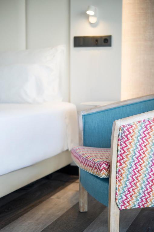 Hotel Alto Lido - Double Or Twin Room With Side Sea View