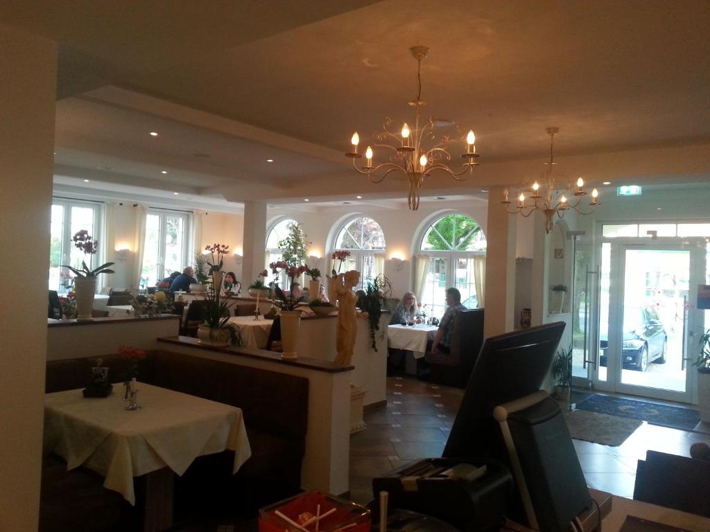 Restaurace v ubytování Hotel Helena