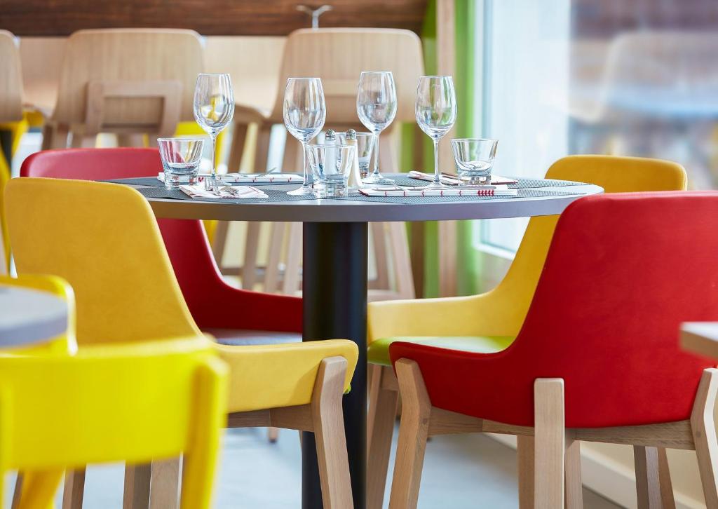Uma área de estar em Ibis Styles Istanbul Atasehir