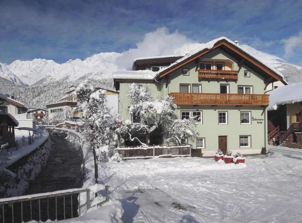 Nespecifikovaný výhled na hory nebo výhled na hory při pohledu z apartmánu