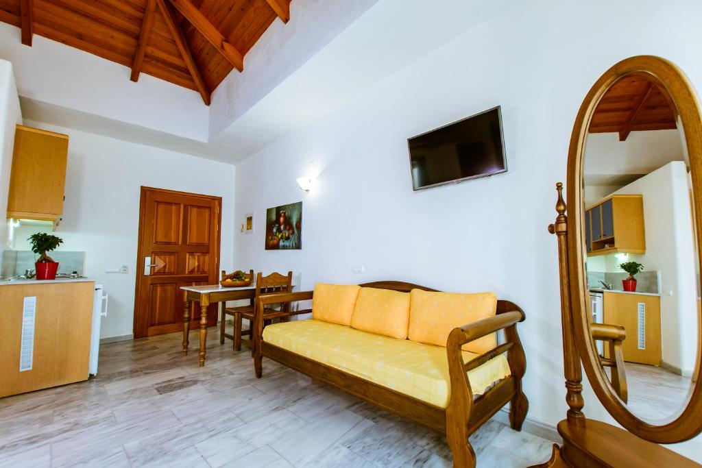 TV a/nebo společenská místnost v ubytování Anais Collection Hotels & Suites