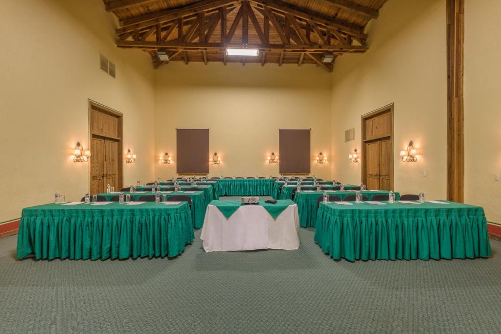 Konferenční prostory v ubytování Tapalpa Country Club Hotel